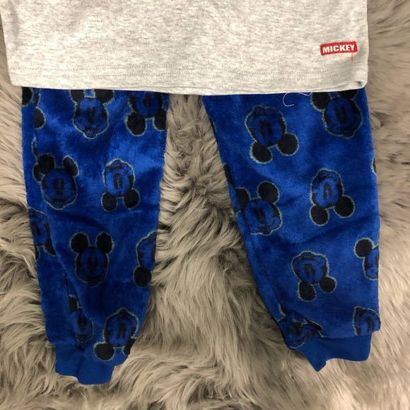Disney Junior | Boy's Mickey Mouse 2 Piece PJ Set | | Various Sizes - Picture 3 of 4